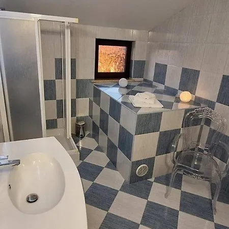 New!!! Family Ana - Luxury Whirpool & Sauna 别墅